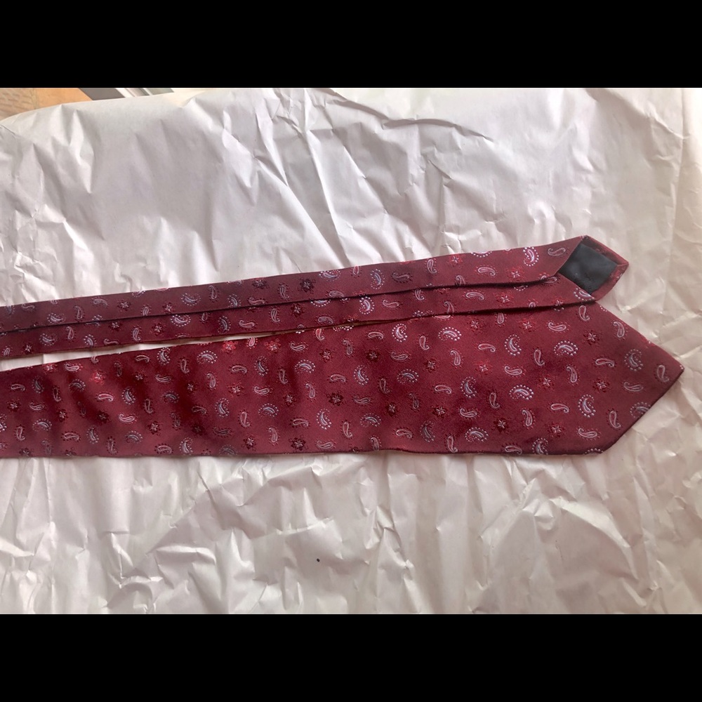 Brooks brothers micro paisley tie!!!